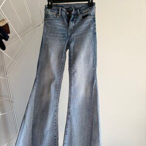 American Eagle - Flared Long Jeans